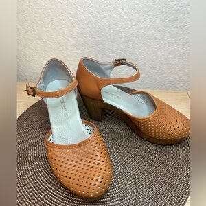 Eric Michael Sadie Mary Jane Block heel Sandals sz37